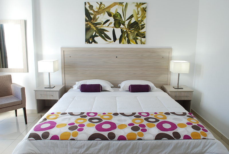Frixos Suites Hotel Apts Вороклини Экстерьер фото
